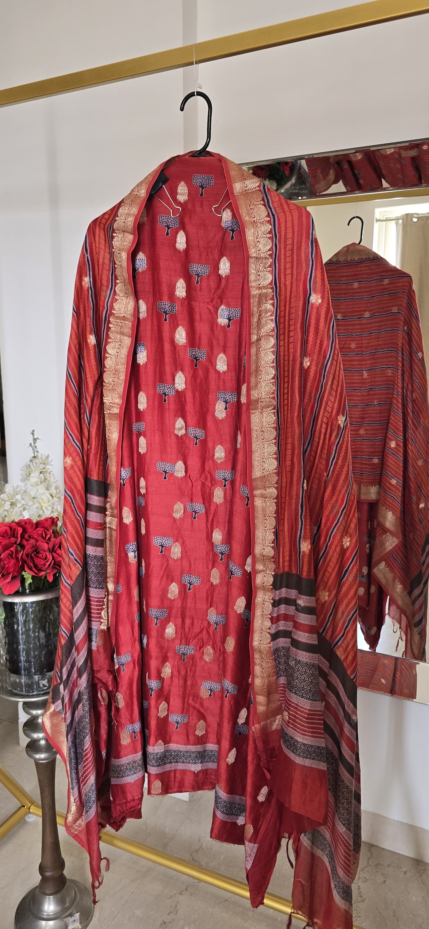 Maheshwari suit
