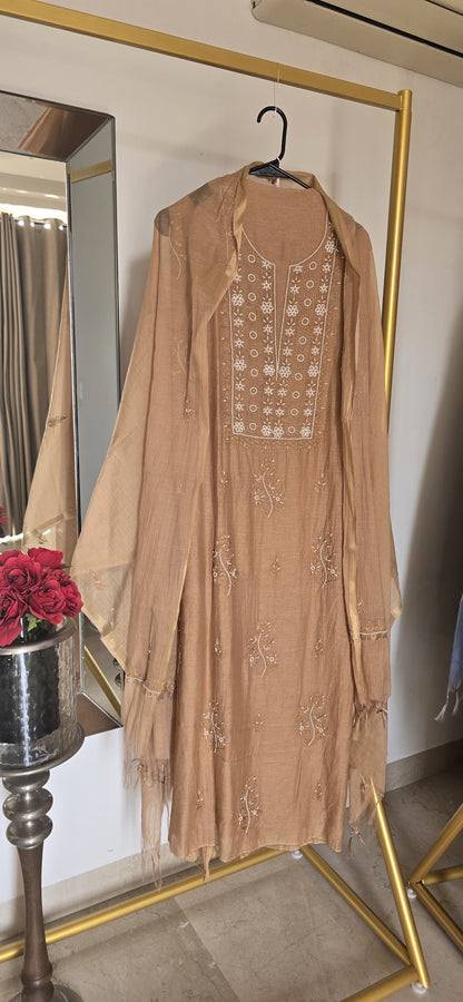 Mul Chanderi Lucknowi Suit