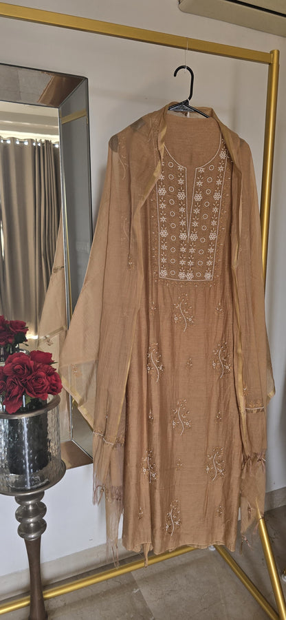 Mul Chanderi Lucknowi Suit